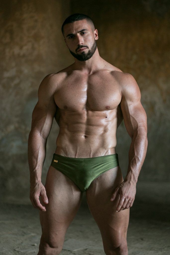 Drazen Pérez por MDZManagement