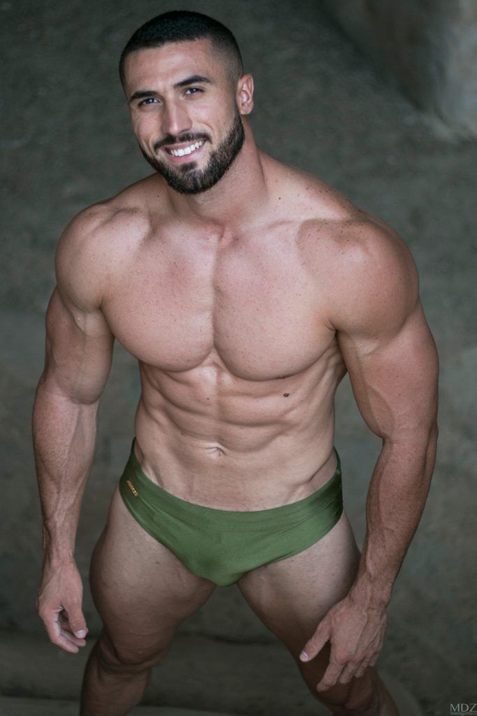 Modelo Drazen Pérez