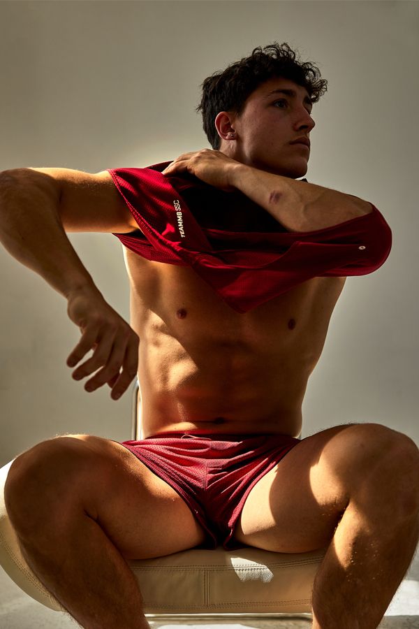 ropa deportiva TEAMM8