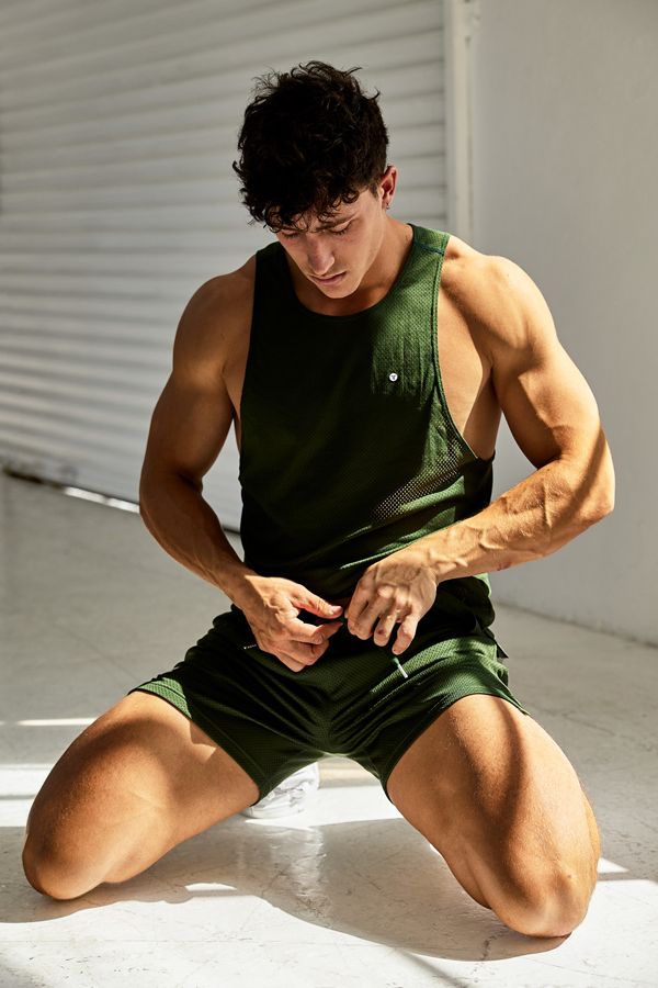 ropa deportiva transpirable para hombre