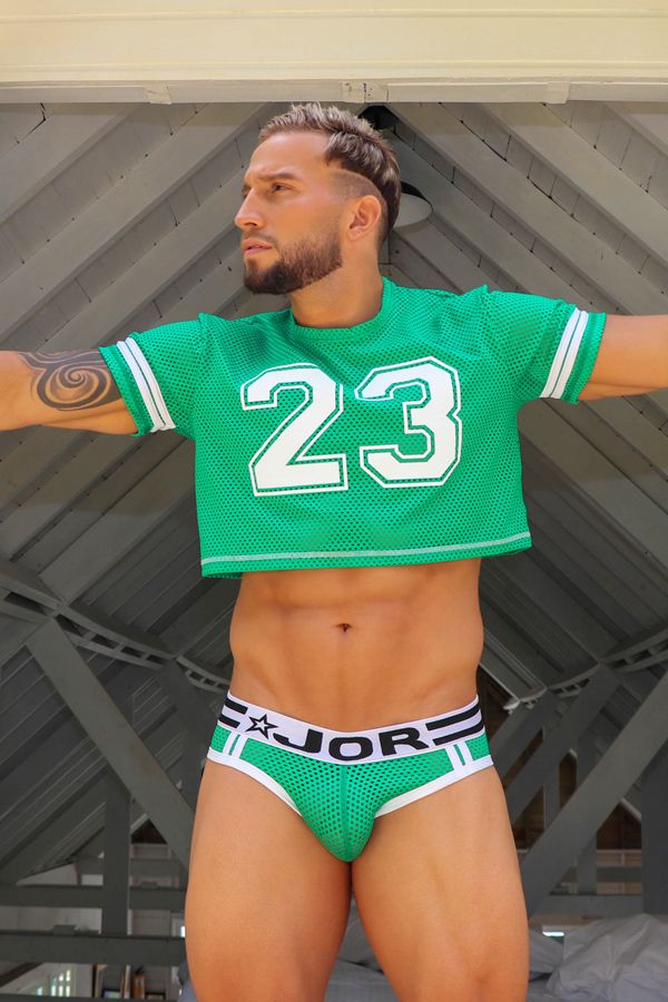 hombre con ropa interior JOR