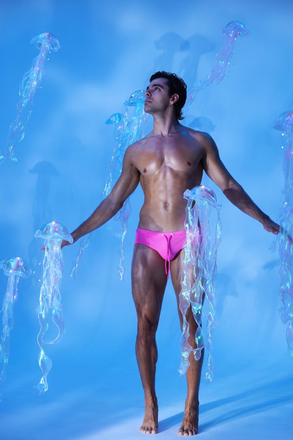 bañadores hombre fucsia