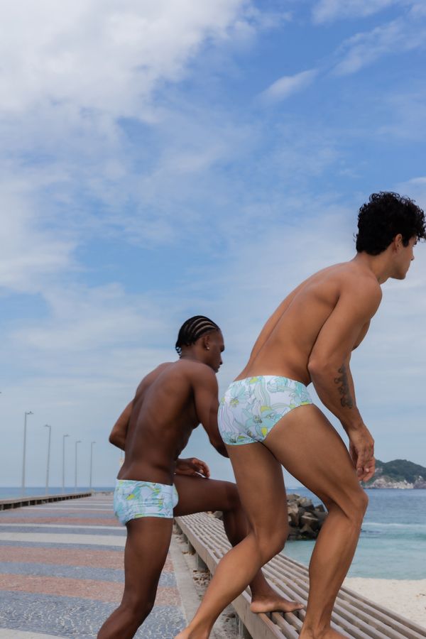 bañadores hombre con flores